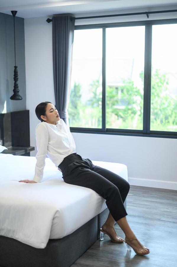 Sr Grand Hotel Chiangmai Chiang Mai Esterno foto