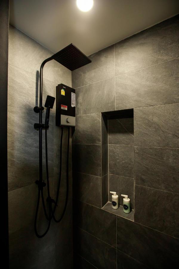 Sr Grand Hotel Chiangmai Chiang Mai Esterno foto