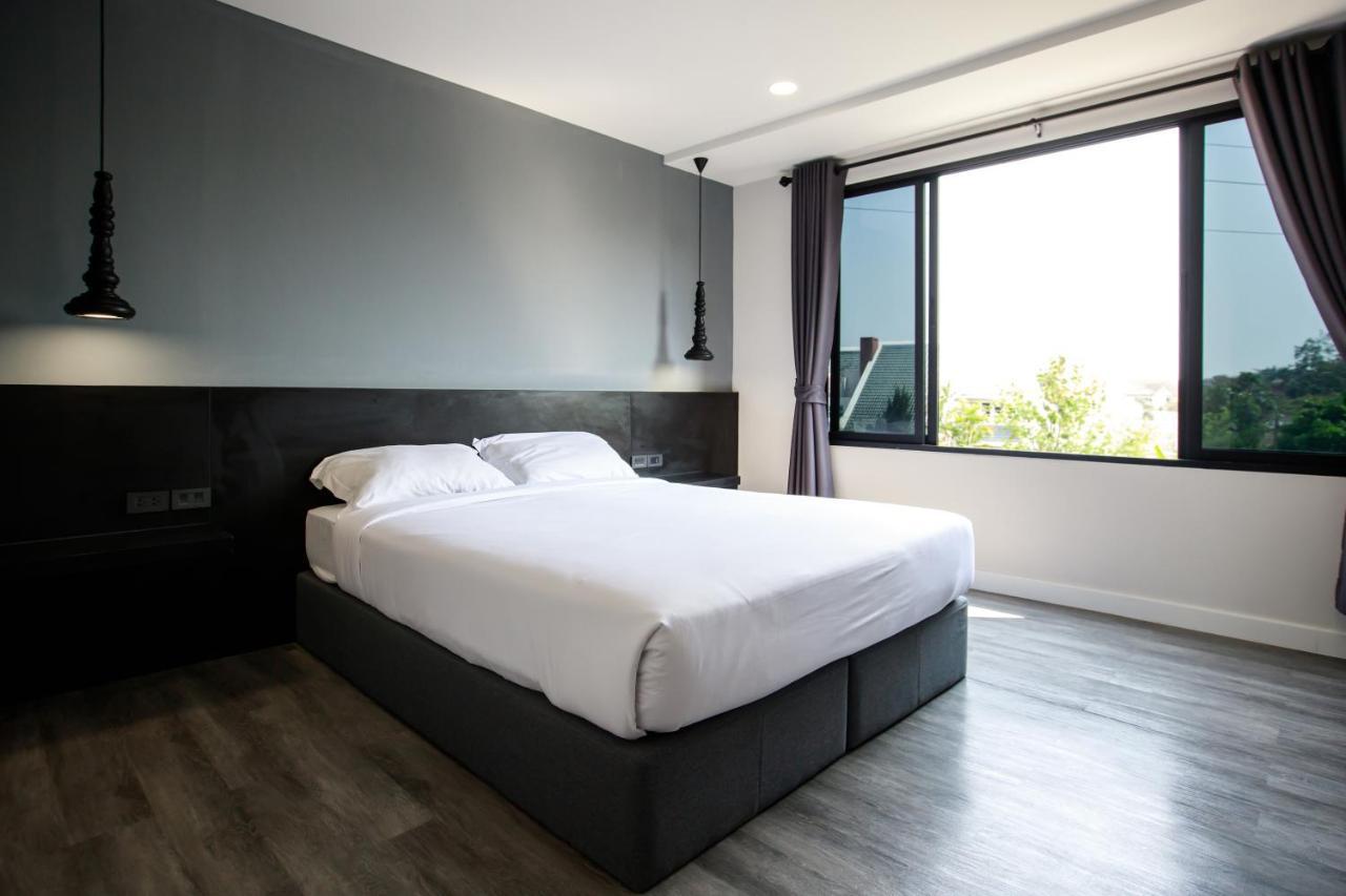 Sr Grand Hotel Chiangmai Chiang Mai Esterno foto