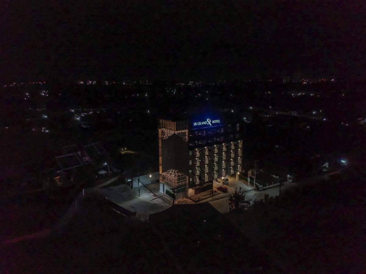 Sr Grand Hotel Chiangmai Chiang Mai Esterno foto